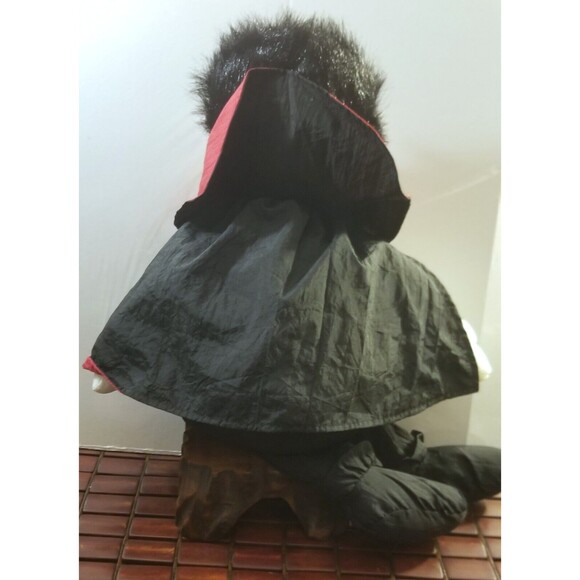 Vintage Halloween Vampire Puffalump Plush 22" Tall Stuffed Toy Count Dracula - Picture 4 of 4